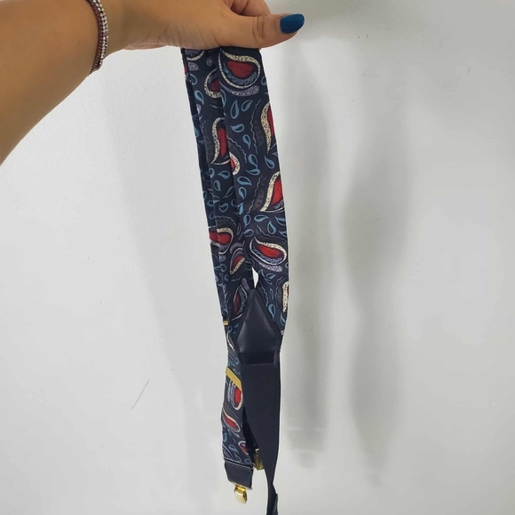 Paisley Patterned Suspenders - Picture 7 of 7